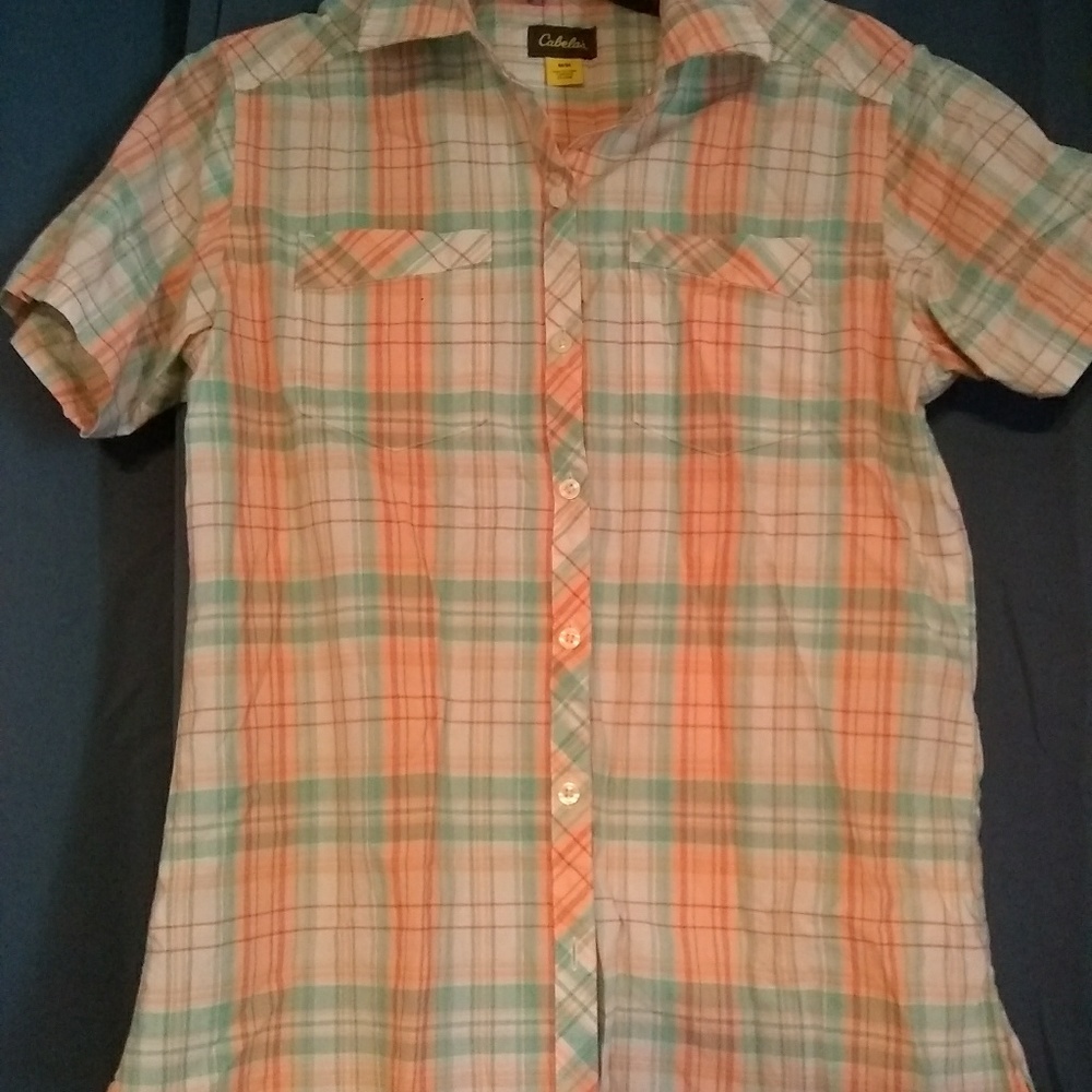 Cabela's top